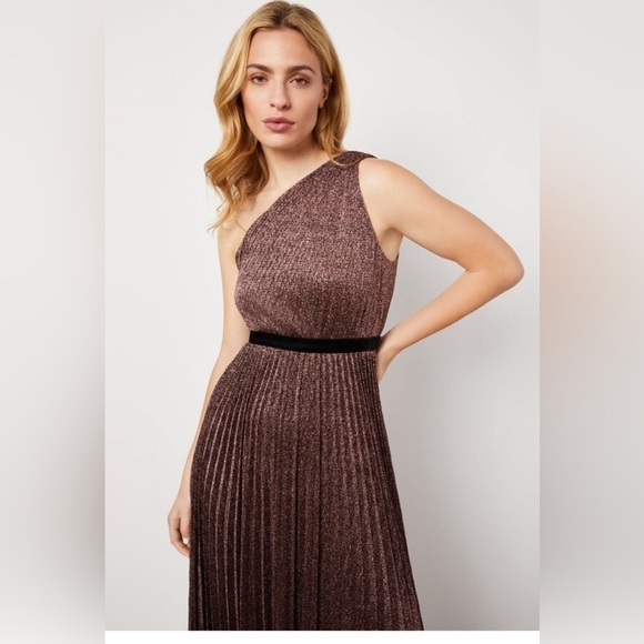 BCBGMAXAZRIA Yasmin One Shoulder Pleated Metallic Evening Gown size M - Picture 3 of 10